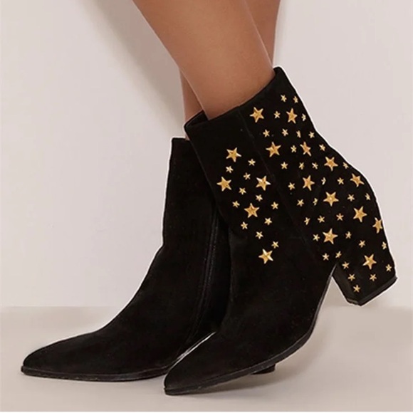 ⭐️🌟🫦Elegant Black Ankle Boots with Gold Star Accents “limited Edition” - Picture 1 of 13